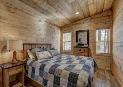 Bass Cabin Bedroom