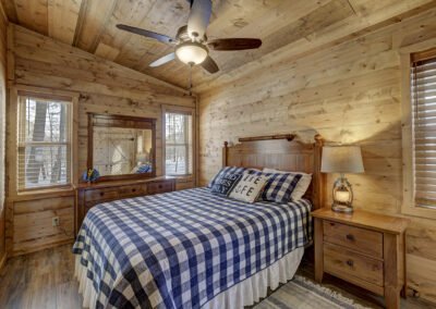 Bass Cabin Bedroom