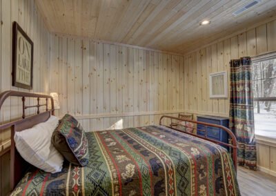 Perch Cabin Bedroom